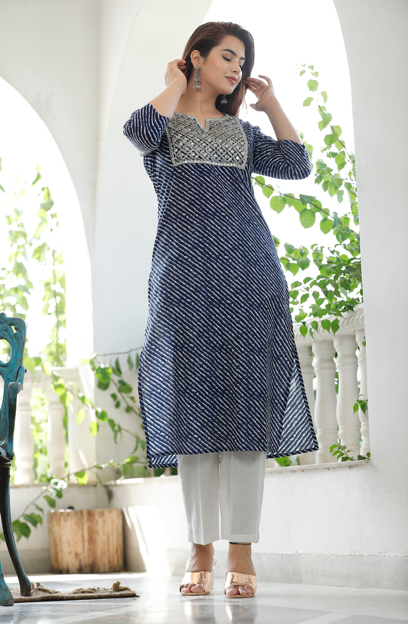 Elegant Blue Kurta Set  with Intricate Embroidery