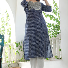 Elegant Blue Kurta Set  with Intricate Embroidery