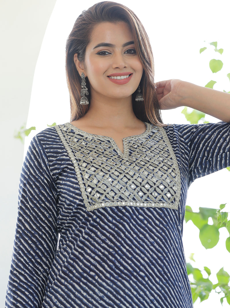 Elegant Blue Kurta Set  with Intricate Embroidery
